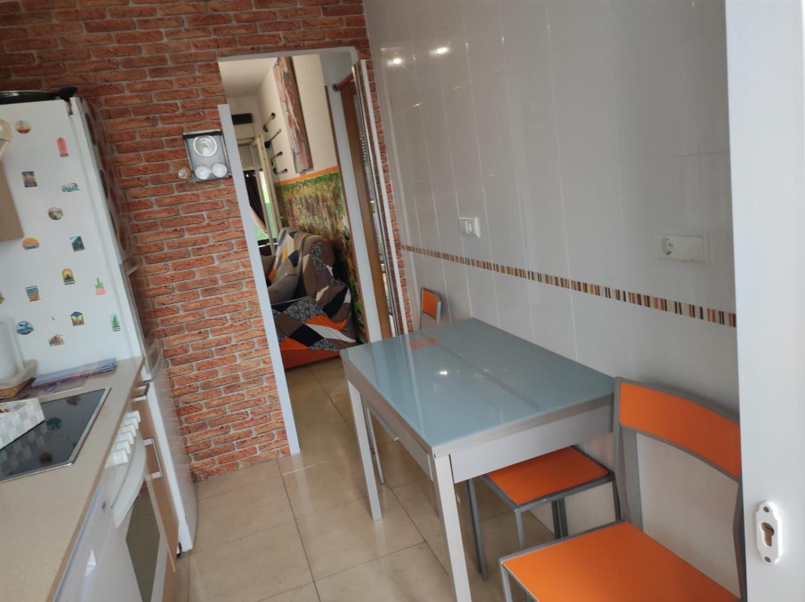 Chalet Bajo Con Jardin, Patio, Cenador Y Barbacoa. Viveda 外观 照片